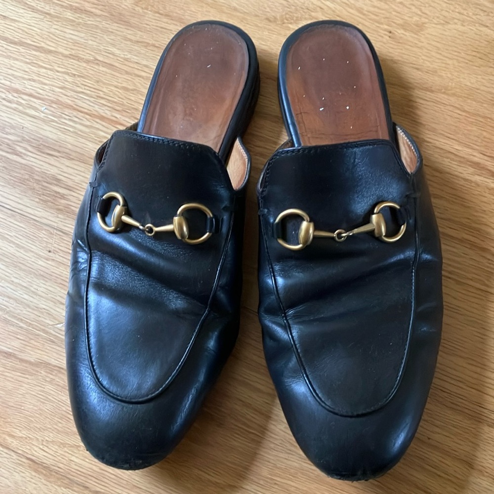 Gucci Princetown leather mule. 37.5 women’s